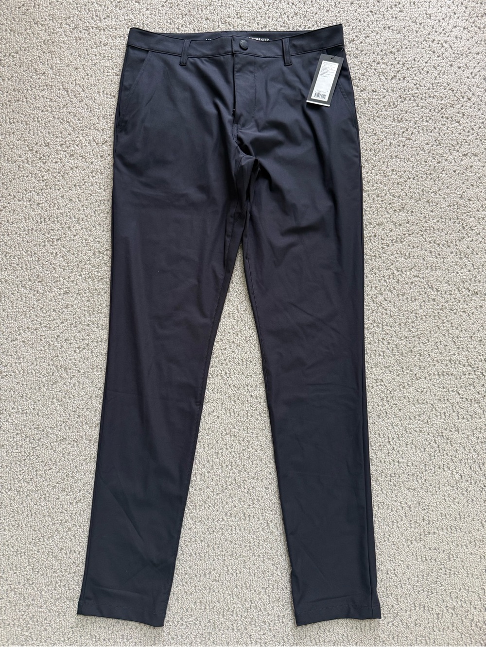 Men’s Rhone Commuter Skinny Navy Pants - NWT size 31 waist, 33 length